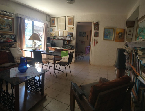 Imagen 6 de 14 de Casa Solida, En Terreno De 546 M2 En Buen Punto, San Carlos.-