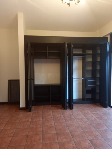 Imagen 5 de 10 de Apartamento En Renta En Zona 16 Kanajuyu