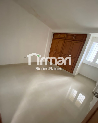 Imagen 5 de 12 de Town House En Alquiler Urb San Jacinto Ia