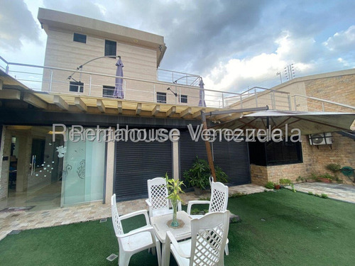 Casa En Venta Ubicada En El Trigal Norte Valencia Carabobgo Venezuela Cod 25-18063 Eloisa Mejia