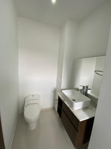 Imagen 11 de 17 de Apartamento En Venta En Barranquilla Andalucía