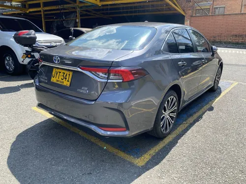 Toyota Corolla 1.8 Se-g Hybrid