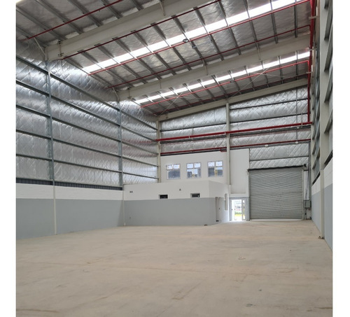 Nave Industrial 1000 M² A Estrenar