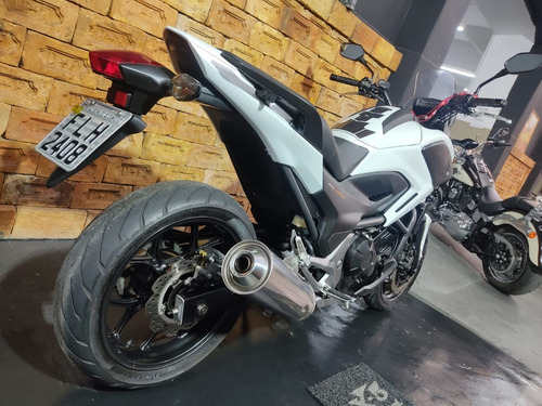 Imagem 3 de 12 de Honda Nc 750x Abs 2015