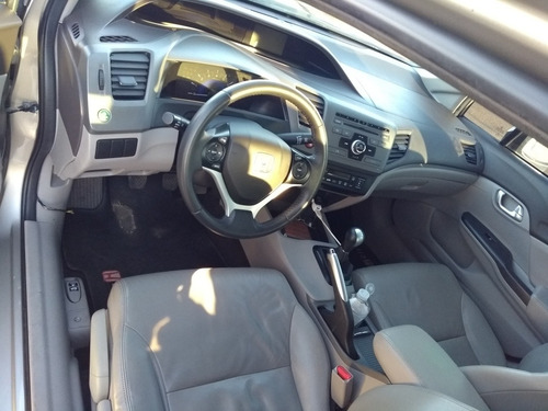 Imagem 12 de 15 de Honda Civic 2012 1.8 Lxl Flex 4p