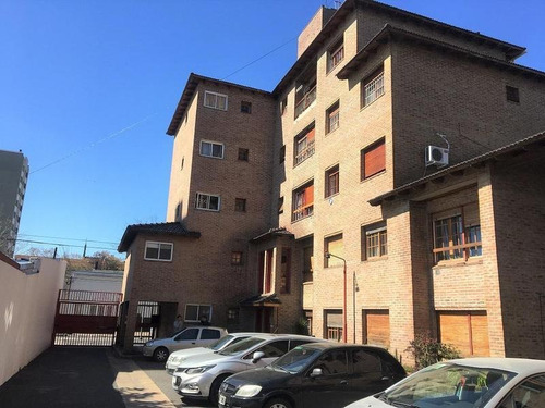 Imagen 2 de 10 de Venta Departamento 2 Dormitorios Con Cochera