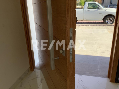 Casa En Venta En Condominio Balvanera