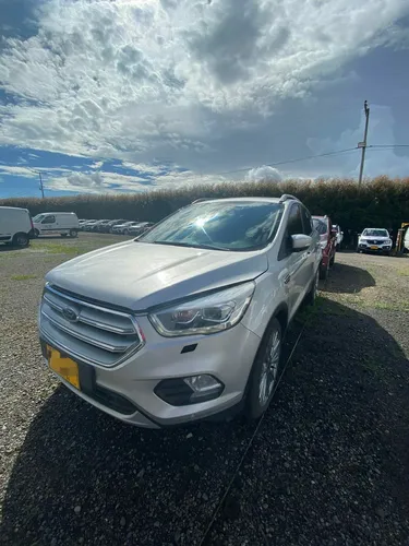 Ford Escape 2.0 Titanium