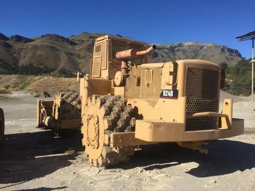 Imagen 8 de 10 de Topador Compactador Patas Cabra Caterpillar 824b Bremotors