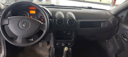 Imagem 9 de 15 de Renault Logan 2012