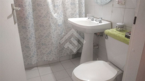 Casa En Venta De 3 Dorm. En La Cisterna