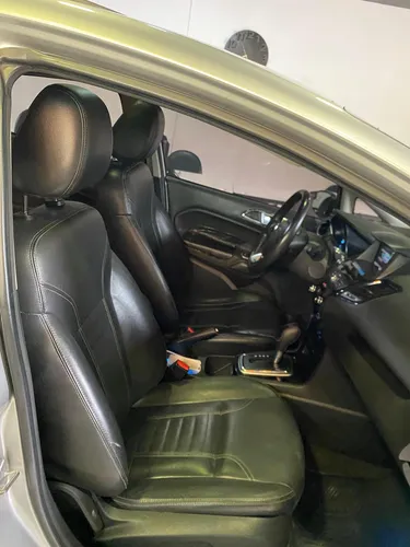 Ford Fiesta 1.6 Hatchback Titanium