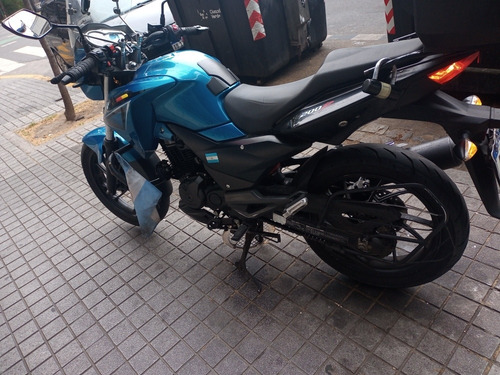 Imagen 8 de 17 de Hero Hunk 200r Azul 23 Mil Km Mod.2019 En Almagro 1300u$s