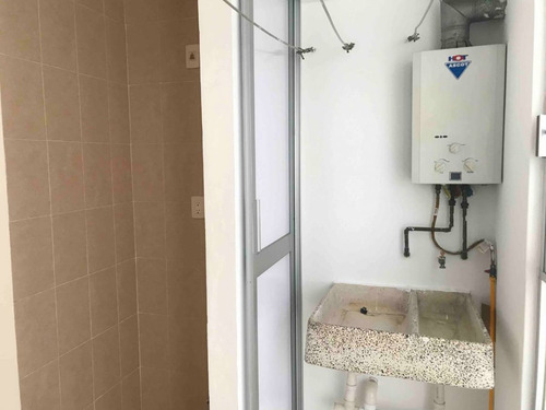 Imagen 5 de 13 de Excelente Departamento Con Terraza Muy Bien Ubicado