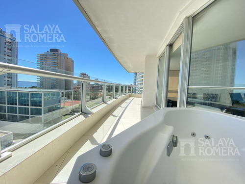 Venta 3 Dormitorios En Suite Playa Mansa Punta Del Este