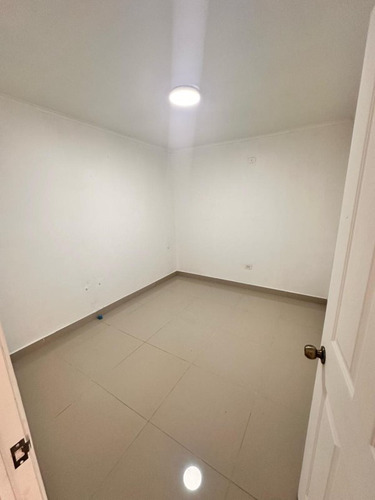 Se Arrienda Hermoso Local Comercial Ideal Para Centro Medico