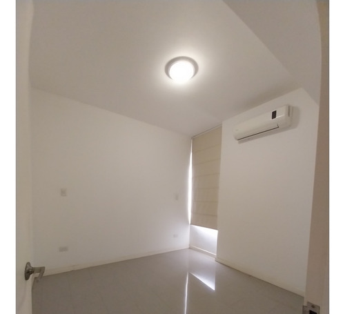 Apartamento En Venta Con Financiamiento Villa Barutaima, Baruta