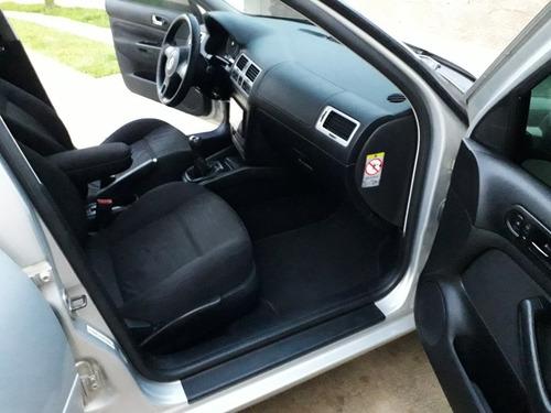 Volkswagen Bora 2010 2.0 Total Flex 4p Manual