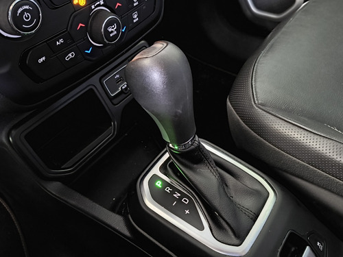 Jeep Renegade 1.8 16V FLEX LONGITUDE 4P AUTOMATICO