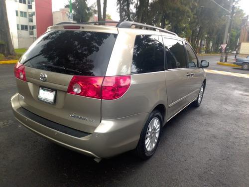 Imagen 8 de 15 de Toyota Sienna 2010 Le Aa Ee At Unico Dueño F Agencia