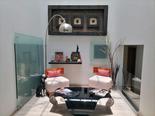 Imagen 4 de 11 de Casa En Pedregal Con Magnifico Roof Garden