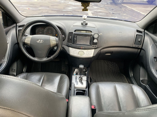Imagen 21 de 25 de Hyundai Elantra Supreme Gls 2011