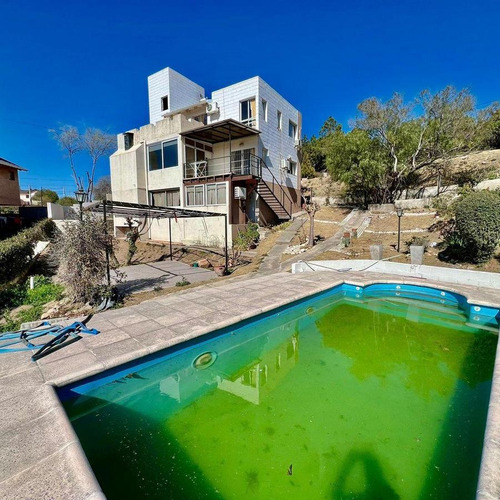 Casa En Venta 2 Dormitorios, Pileta, Mas Departamento. B° Villa Del Lago