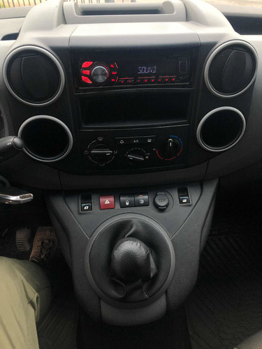 Peugeot Partner B9 Rural, Nafta, Muy Buena !!