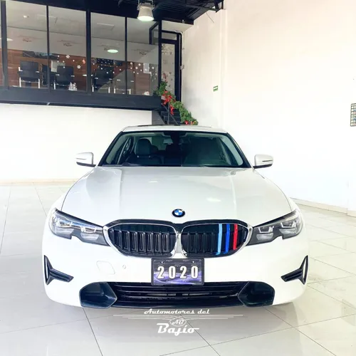 BMW Serie 3 2.0 320ia Sport Line At