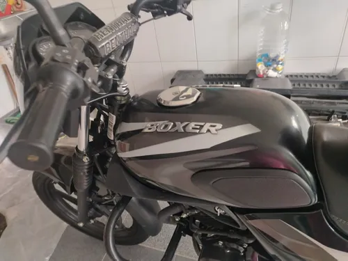 Motocicleta Bajaj Modelo 2023 Papeles Al Día Como Nueva