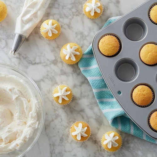Imagen 4 de 5 de Cupcakes Muffins Molde Mini X 24 Cavidades Titanweb