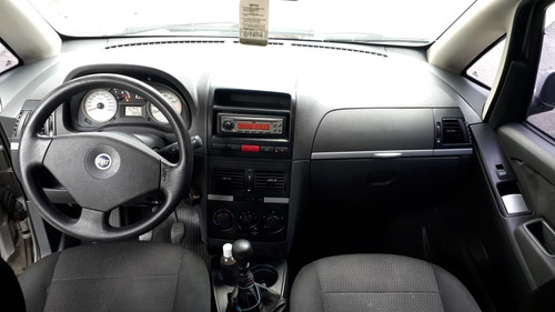 Fiat Idea 2007 1.4 Elx Flex 5p