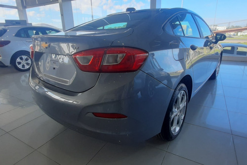 Imagen 12 de 16 de Chevrolet Cruze 1.4 Turbo Lt Automático 2023