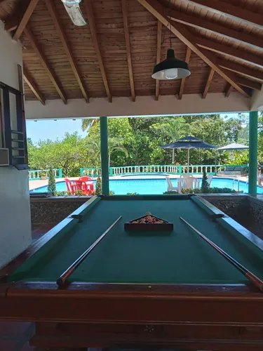 Finca Construida En Lote De Terreno Situada En El Paraje Llano De Miranda A 3.5kmt Del Parque Principal De Sopetran-antioquia.