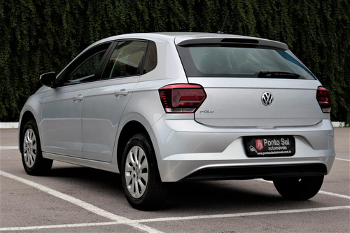 Imagem 7 de 13 de Volkswagen Polo 1.0 Flex Mec