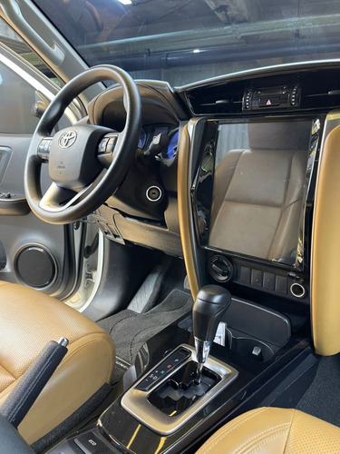 Toyota Fortuner 2023