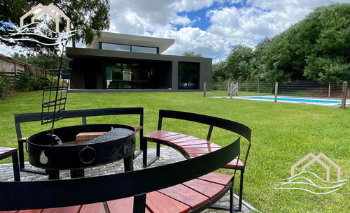Casa En Costa Esmeralda