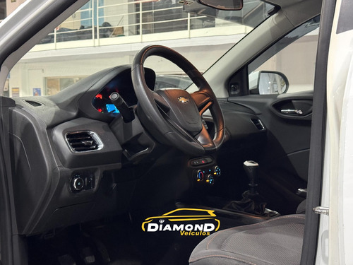 Chevrolet Onix 1.4 Lt 5p