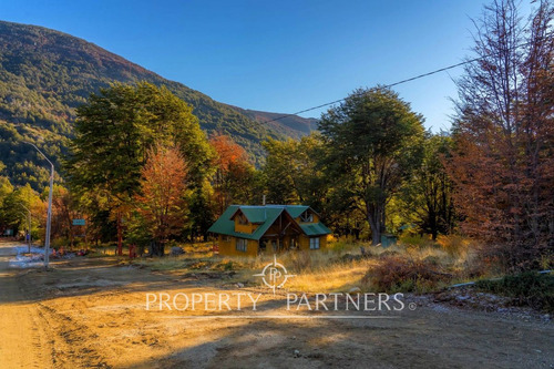 Patagonia, Excepcional Nacimiento Del Rio Baker