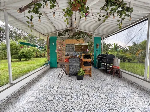 Vendo Hostal, Amoblada, Cerca A Recuca