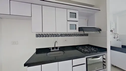 Gran Apartamento En Niquia, Código 53