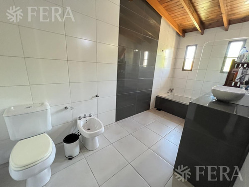 Imagen 15 de 21 de Venta Casa 4 Ambientes Con Jardín, Cochera Y Patio Con Cochera En Wilde (30693)