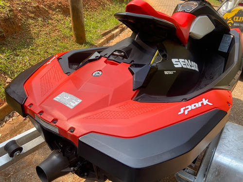 Jet Ski Sea Doo Spark 90hp 2up 70 Horas ( Com Carreta ) 2017