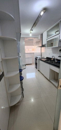 Ap 3 Quartos + 2 Banheiros Com Dp De Empregada Completa 95m2