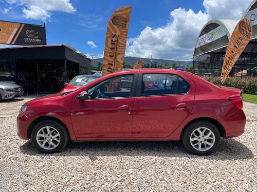 Renault Logan 1.6 Privilege / Intens