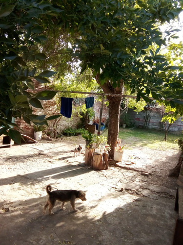 Casa En Dolores Oportunidad, Muy Buena Ubicación