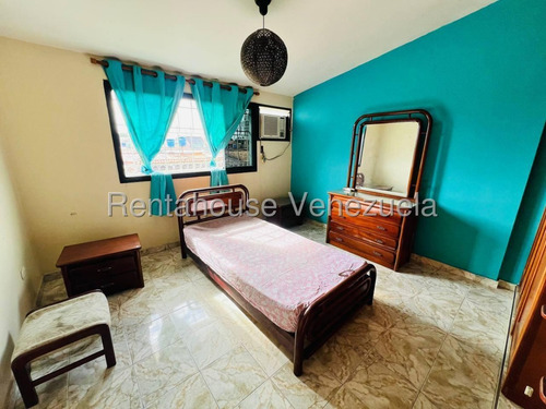 Asg Grandiosa Casa En Venta En La Urb La Mulera 25-19962