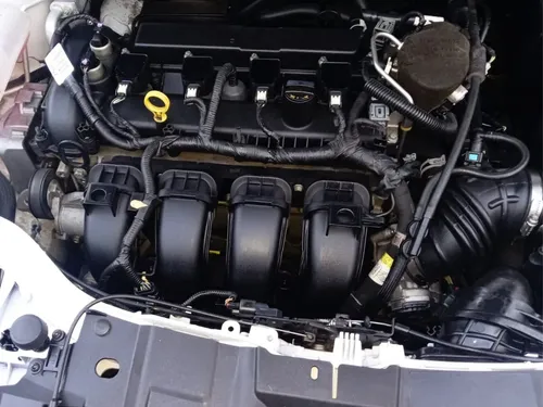 Ford Focus 2.0 Se Mt