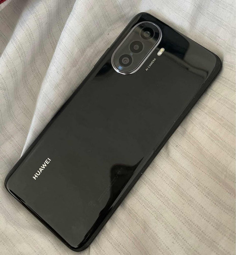 Huawei Nova Y70