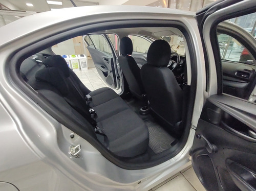 Imagen 10 de 25 de Fiat Cronos Attractive 1.3 (*dr*)